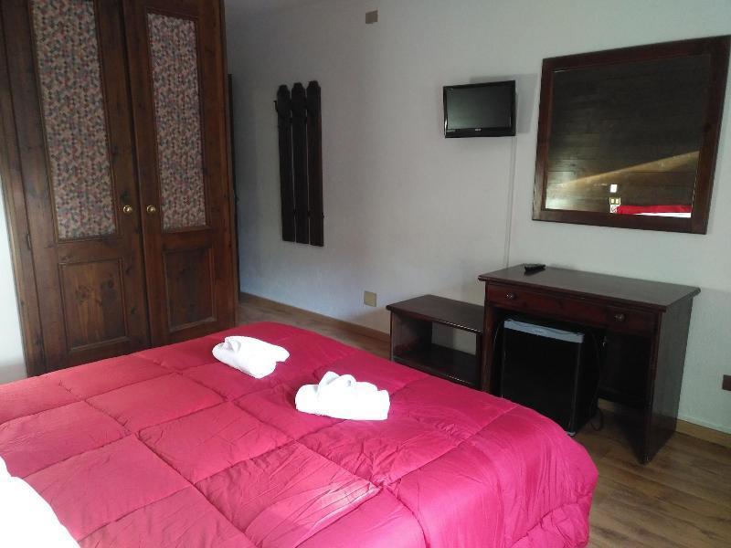 Hotel I Larici Бардонеккія Екстер'єр фото
