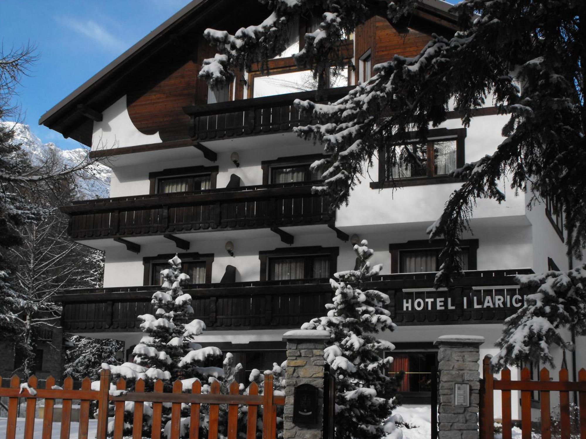 Hotel I Larici Бардонеккія Екстер'єр фото