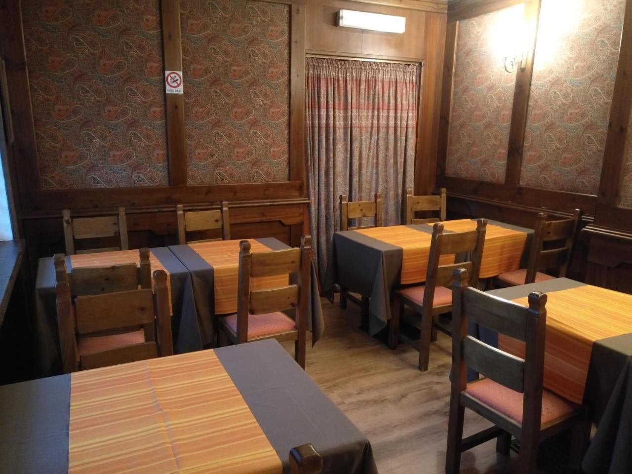 Hotel I Larici Бардонеккія Екстер'єр фото